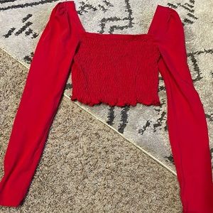 Red crop top long sleeve ruching